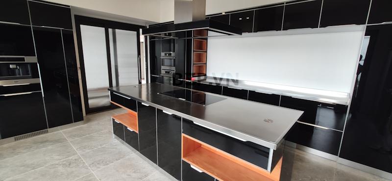 mat-ban-bep-inox-tu-bep-inox-canh-kinh-henry-4