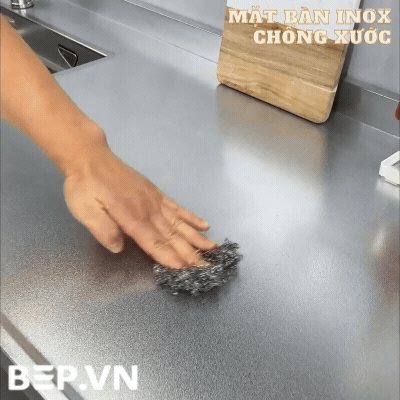 mat-ban-inox-chong-xuoc-bep.vn_
