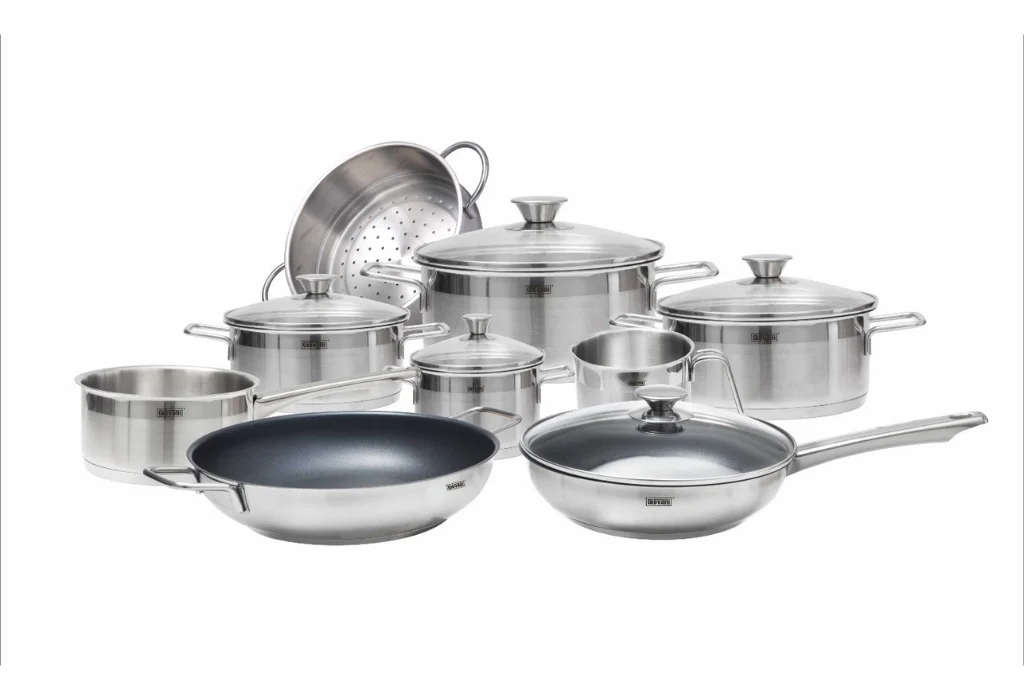 lua-chon-xoong-noi-dao-thot-cho-nha-bep