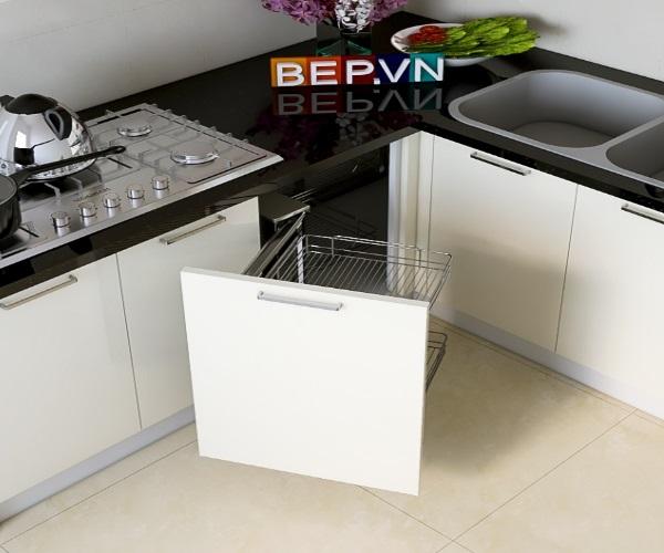 Giá góc tủ bếp là giải pháp tối ưu cho góc chết của tủ bếp.