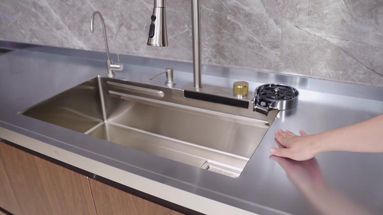 mat-ban-inox-bepvn-600