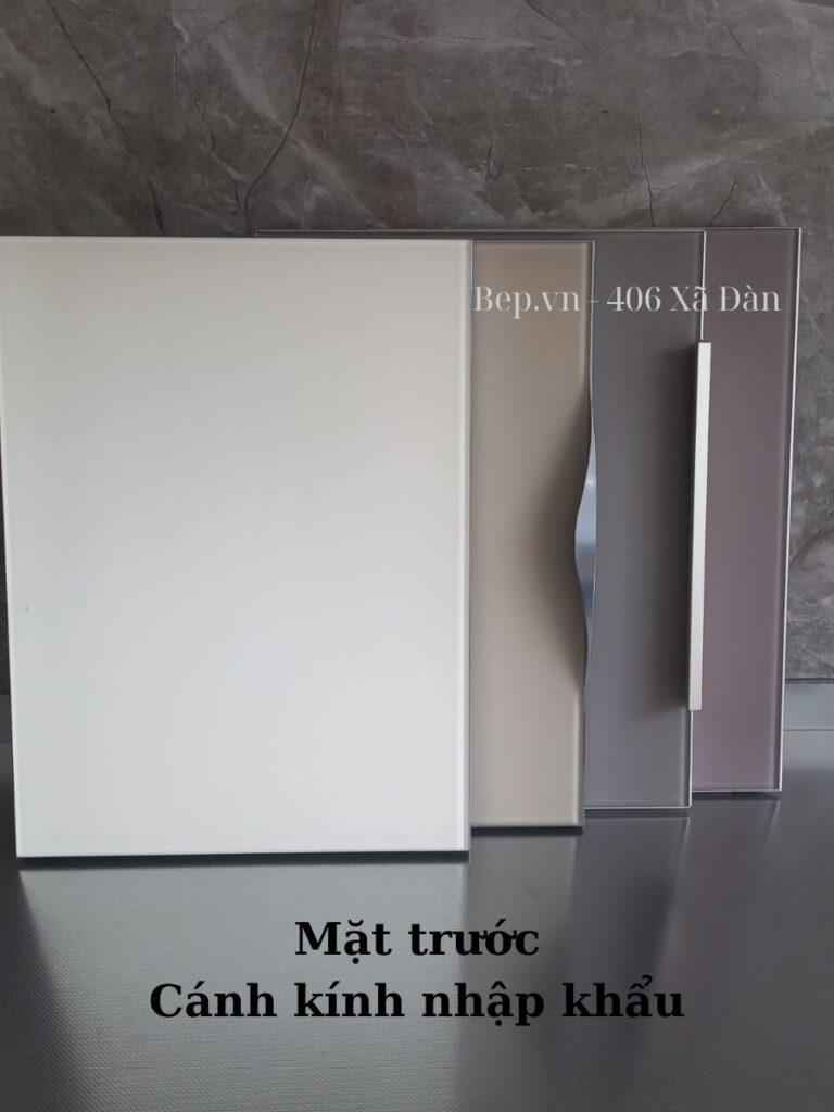 Mặt trước cánh kính nhập khẩu khung inox
