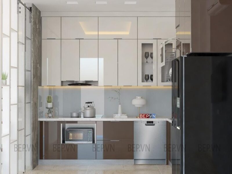 Tủ bếp inox cánh kính cường lực hiện đại (Anh Công - Yên Xá)