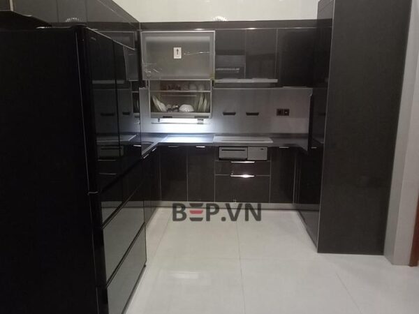 Tủ bếp chữ U chị Huệ